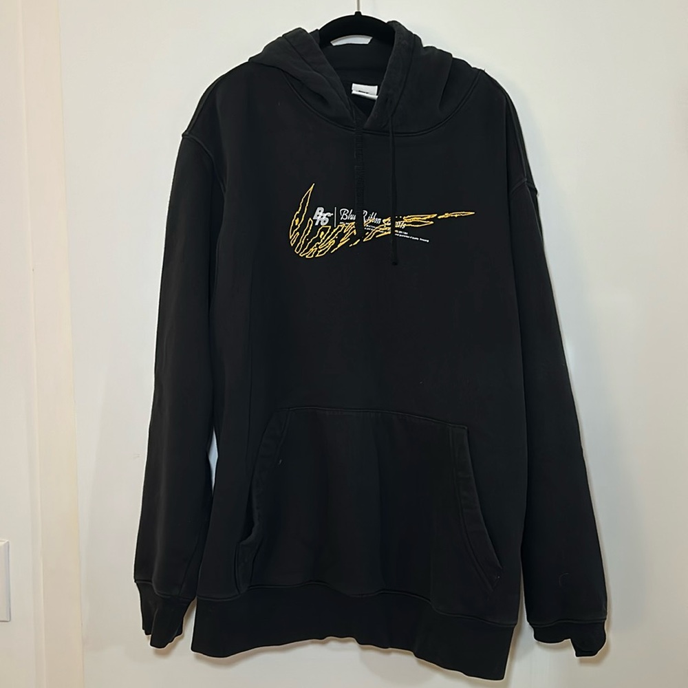 Men’s Nike hoodie